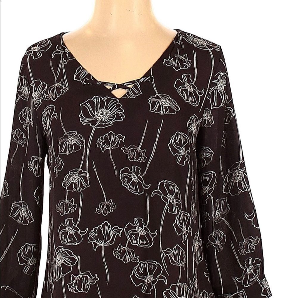 Maurice’s Gray Long Sleeve Popover Blouse